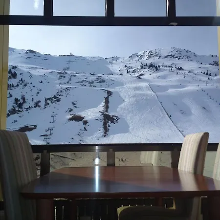 Tobazo Pie De Pista Lägenhet