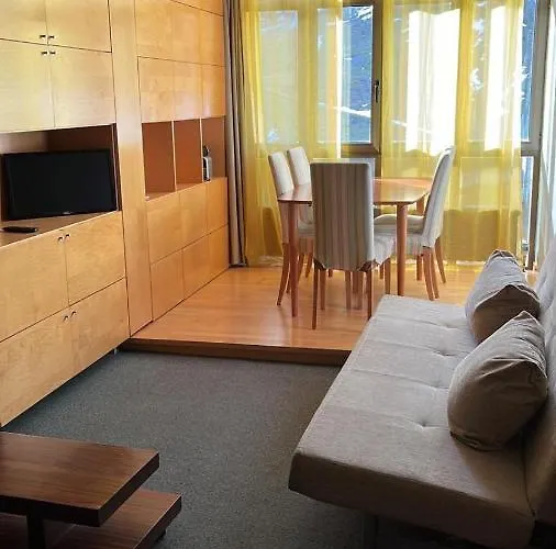 Tobazo Pie De Pista Lägenhet *